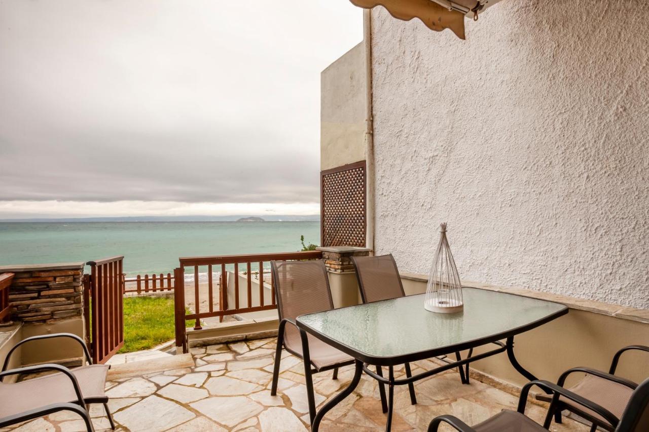 Rafaella Sea View Apartments 1 Pefkochori Exterior photo